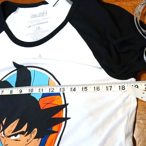 NWT Goku shirt| Dragon Ball Z | 3/4 sleeve Juniors Sz Large 100% Cotton - Picture 3 of 4